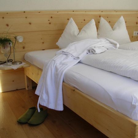 Haus Schuchter Hotel Pfunds Kültér fotó